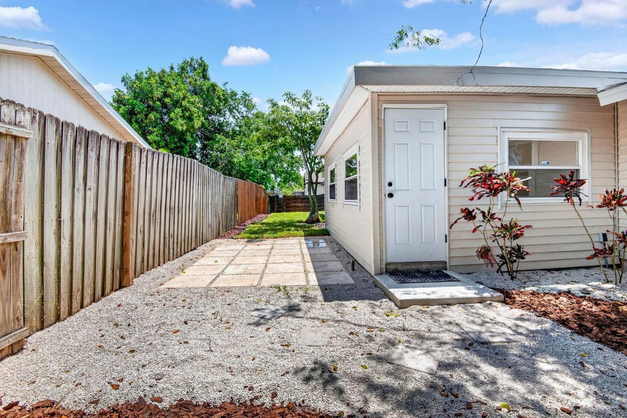 6306 37th Avenue W, Bradenton, FL 34209 Photo
