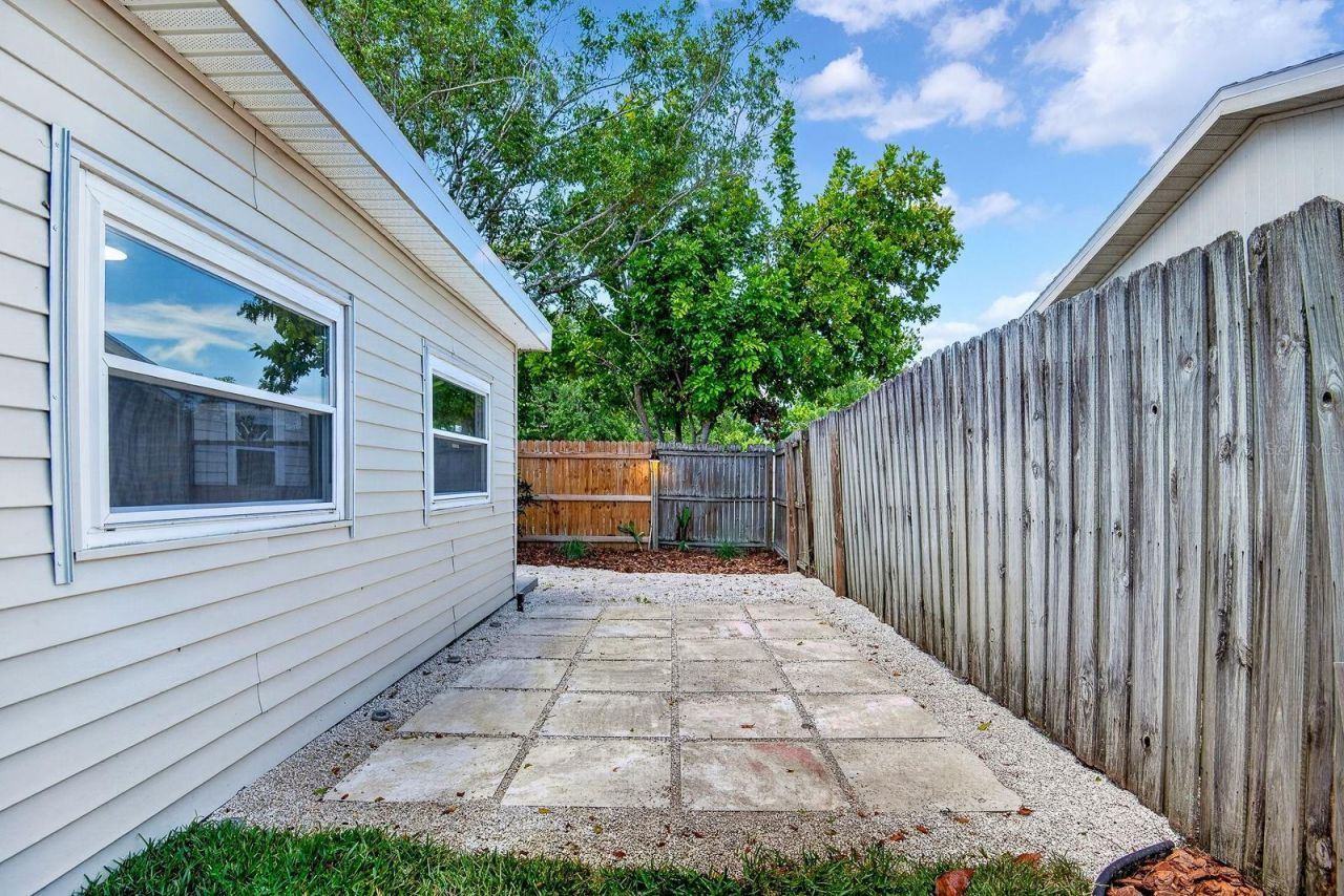 6306 37th Avenue W, Bradenton, FL 34209 Photo