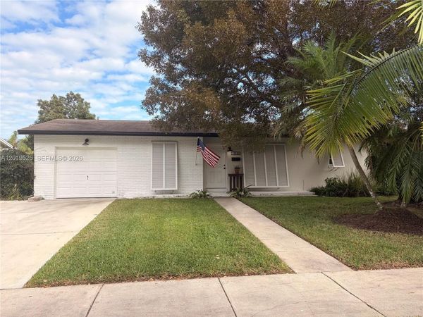 18225 SW 94th Ave , Palmetto Bay, FL 33157
