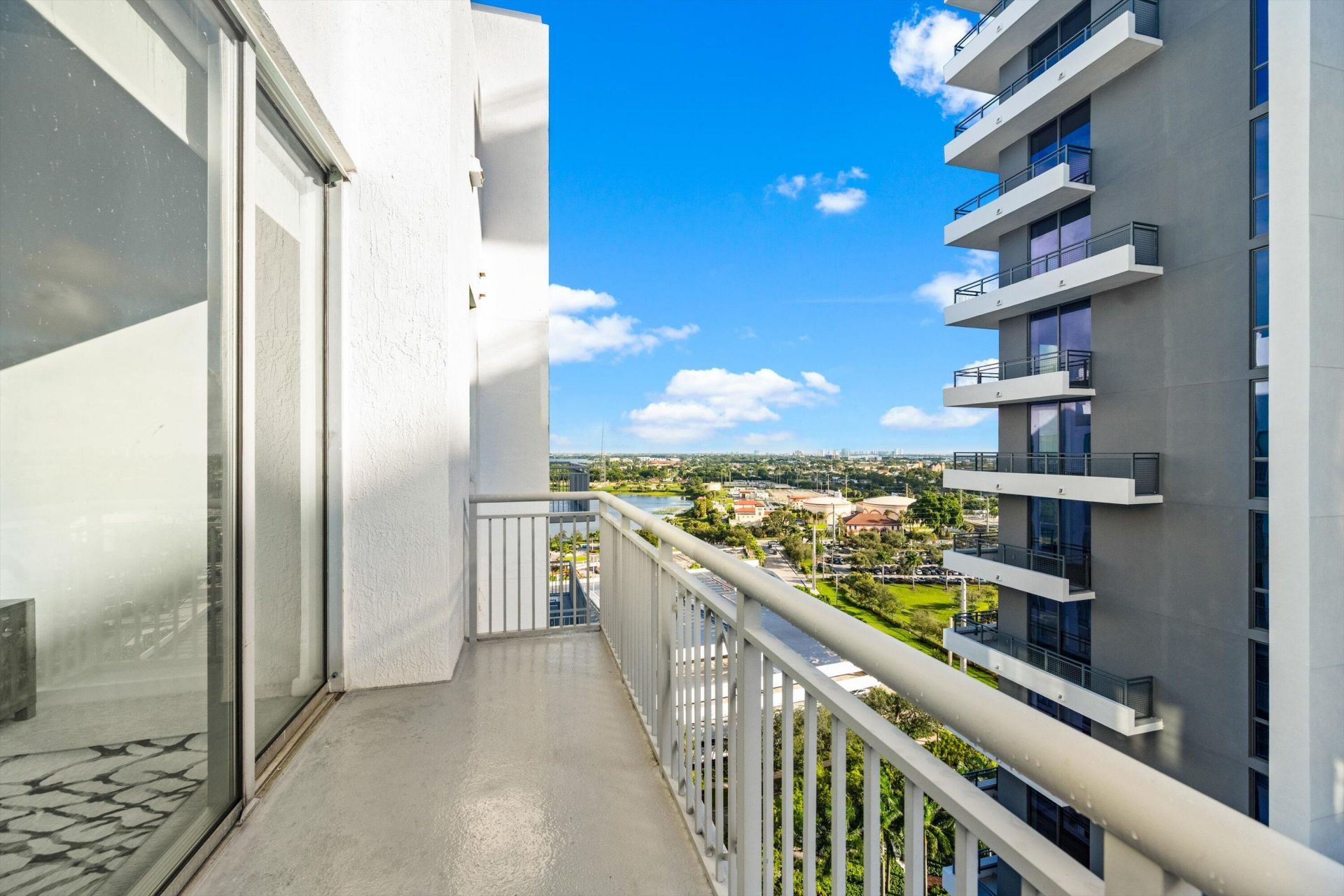 300 S Australian Avenue, Unit 1619, West Palm Beach, FL 33401 Photo