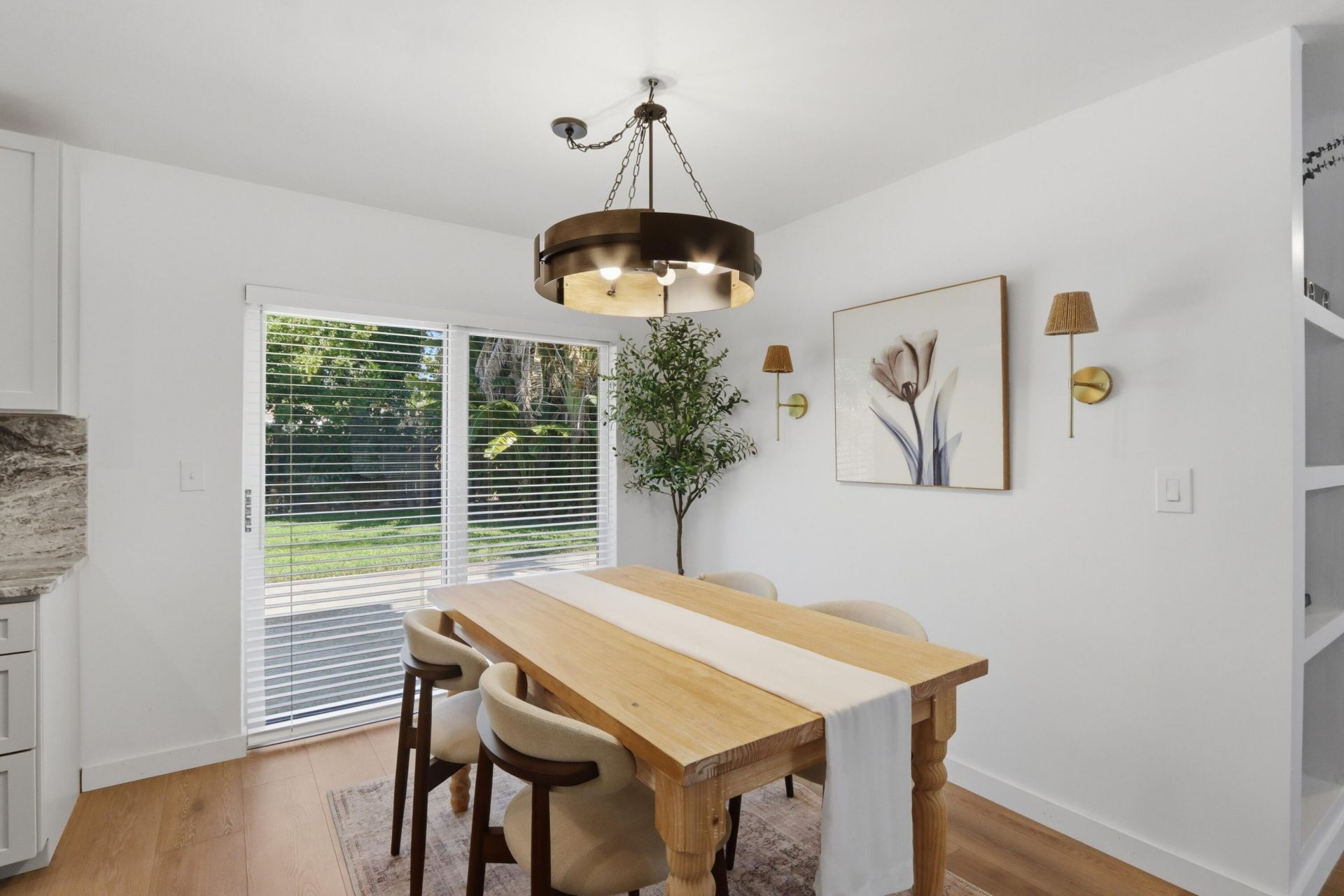 365 Garden Boulevard, Palm Beach Gardens, FL 33410 Photo