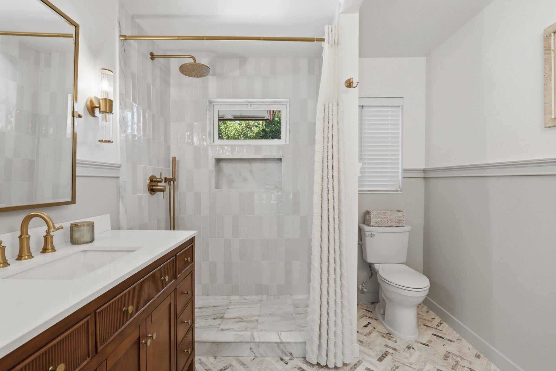 365 Garden Boulevard, Palm Beach Gardens, FL 33410 Photo