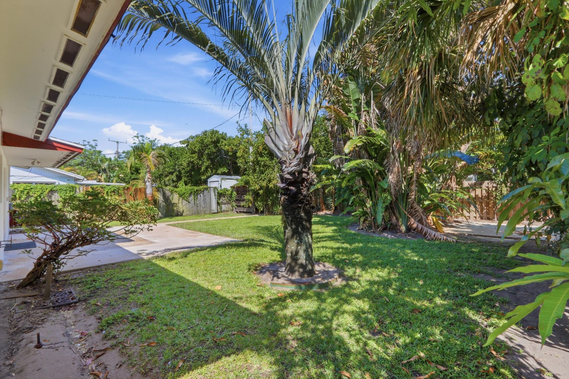 365 Garden Boulevard, Palm Beach Gardens, FL 33410 Photo