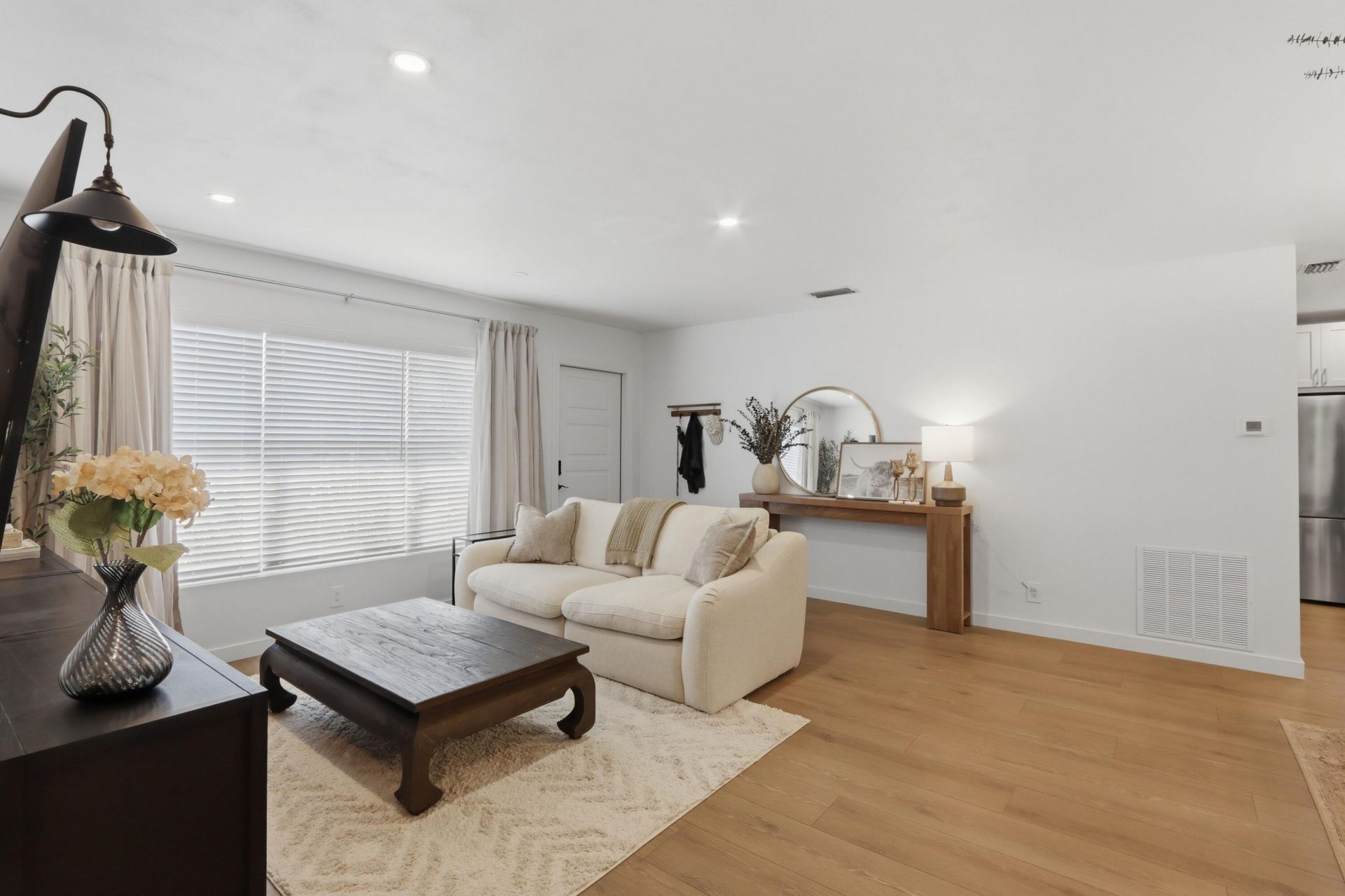 365 Garden Boulevard, Palm Beach Gardens, FL 33410 Photo