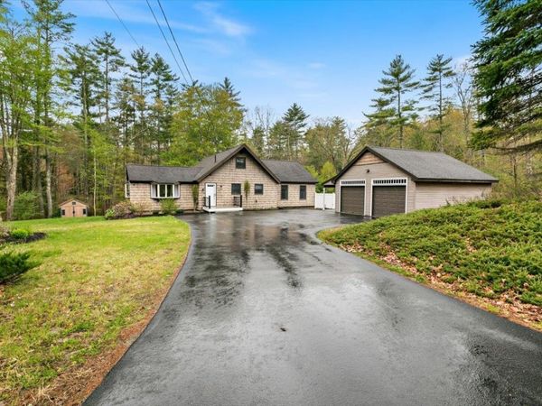 149 Pheasant Run Drive, Chester, NH 03036