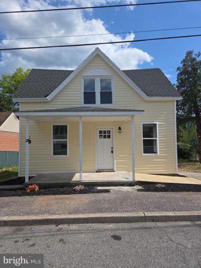 308 VINE STREET, WILLIAMSTOWN, PA 17098