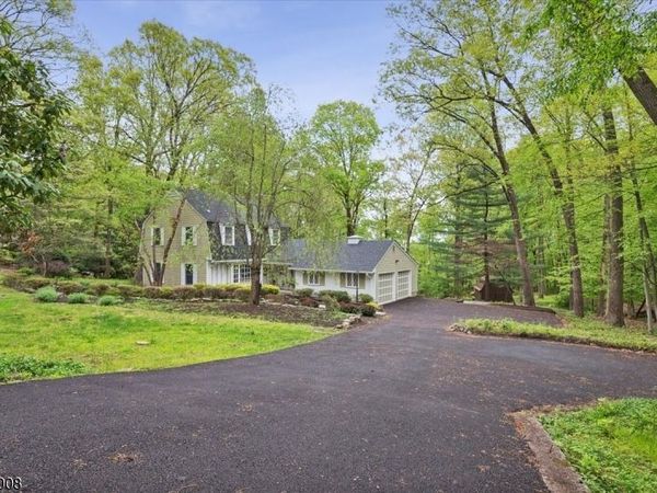 14 Long Ridge Rd, Parsippany-Troy Hills, NJ 07869