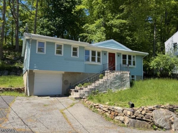 36 Mountain Ave, Rockaway, NJ 07866