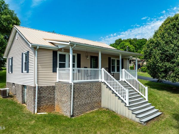 1701 Highpoint Avenue, Kingsport, TN 37665