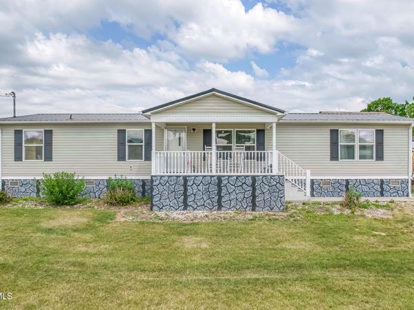 2069 Devault Bridge Road, Piney Flats, TN 37686