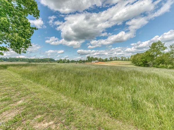 245 King Lane, Unit Lot 1, Bristol, TN 37620