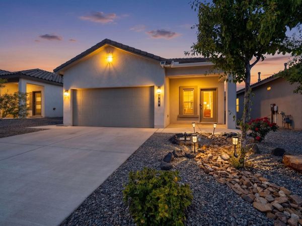 909 Tazanita Loop SE, Rio Rancho, NM 87124
