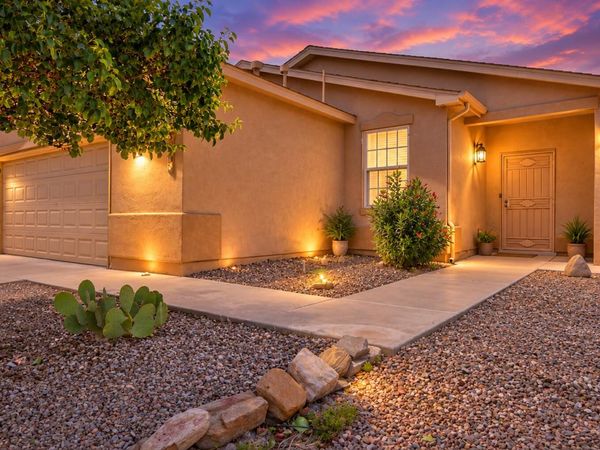 3105 W Meadow Drive SW, Albuquerque, NM 87121
