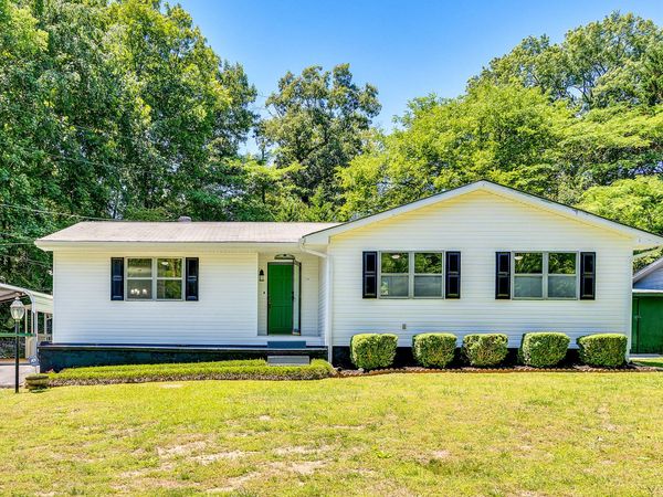 4625 Delashmitt Road, Hixson, TN 37343