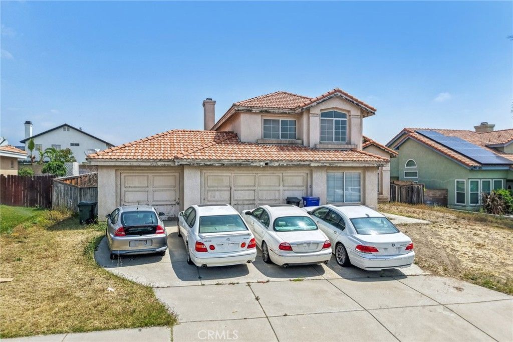 2428 W Calle Celeste, Rialto, CA 92377 Main Photo