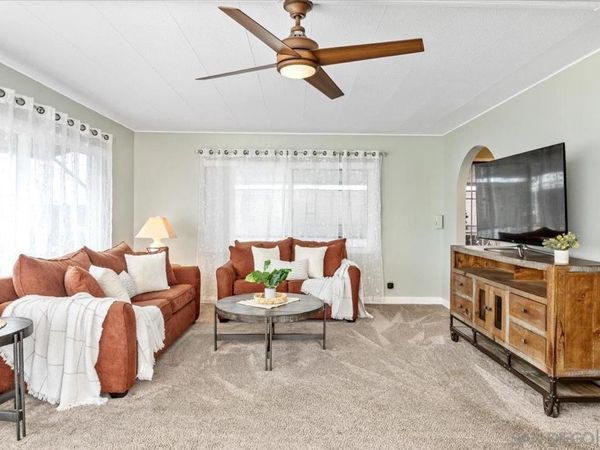 7008 San Bartolo Street, Unit 27, Carlsbad, CA 92011