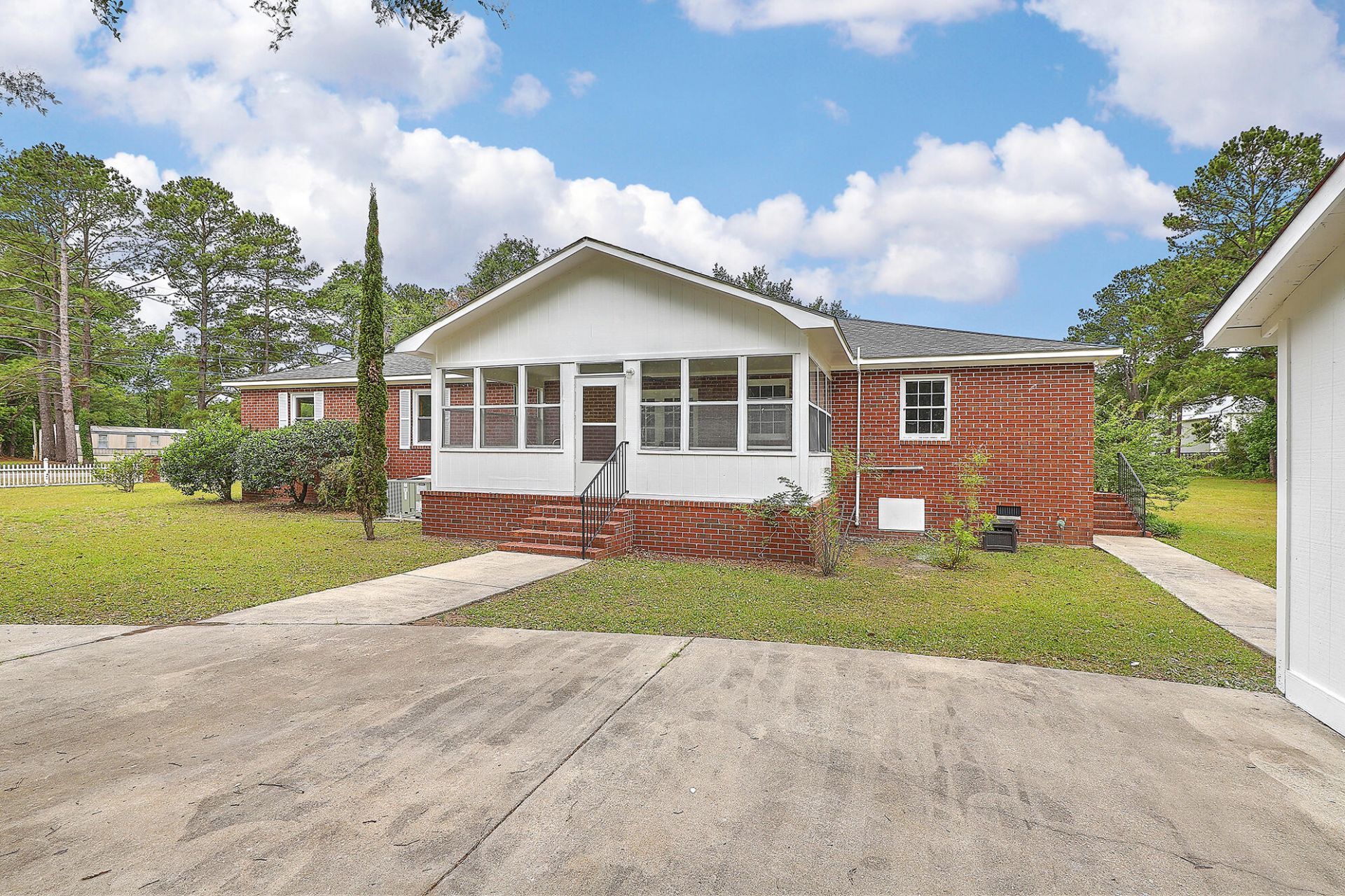 1132 Children Road Photo 16