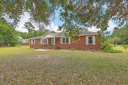 1132 Children Road photo 4