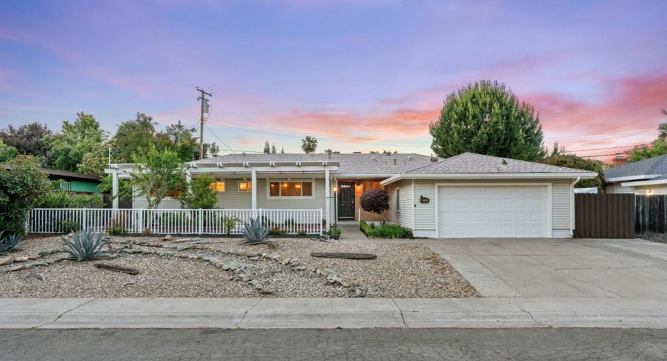 4341 Jan Dr, Carmichael, CA 95608 Photo