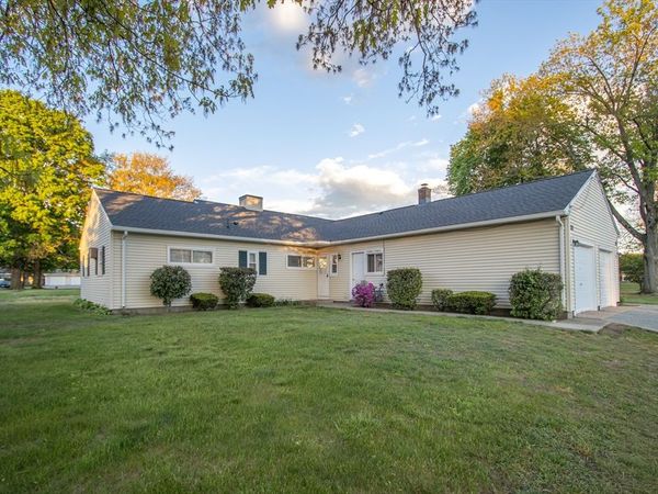 125 Greenwood Ter, Unit 125, Chicopee, MA 01022