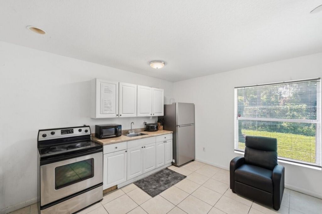 1311 Emerald Terrace, Fort Pierce, FL 34950 Photo