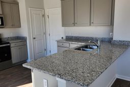 2192 Macallan Boulevard photo 4