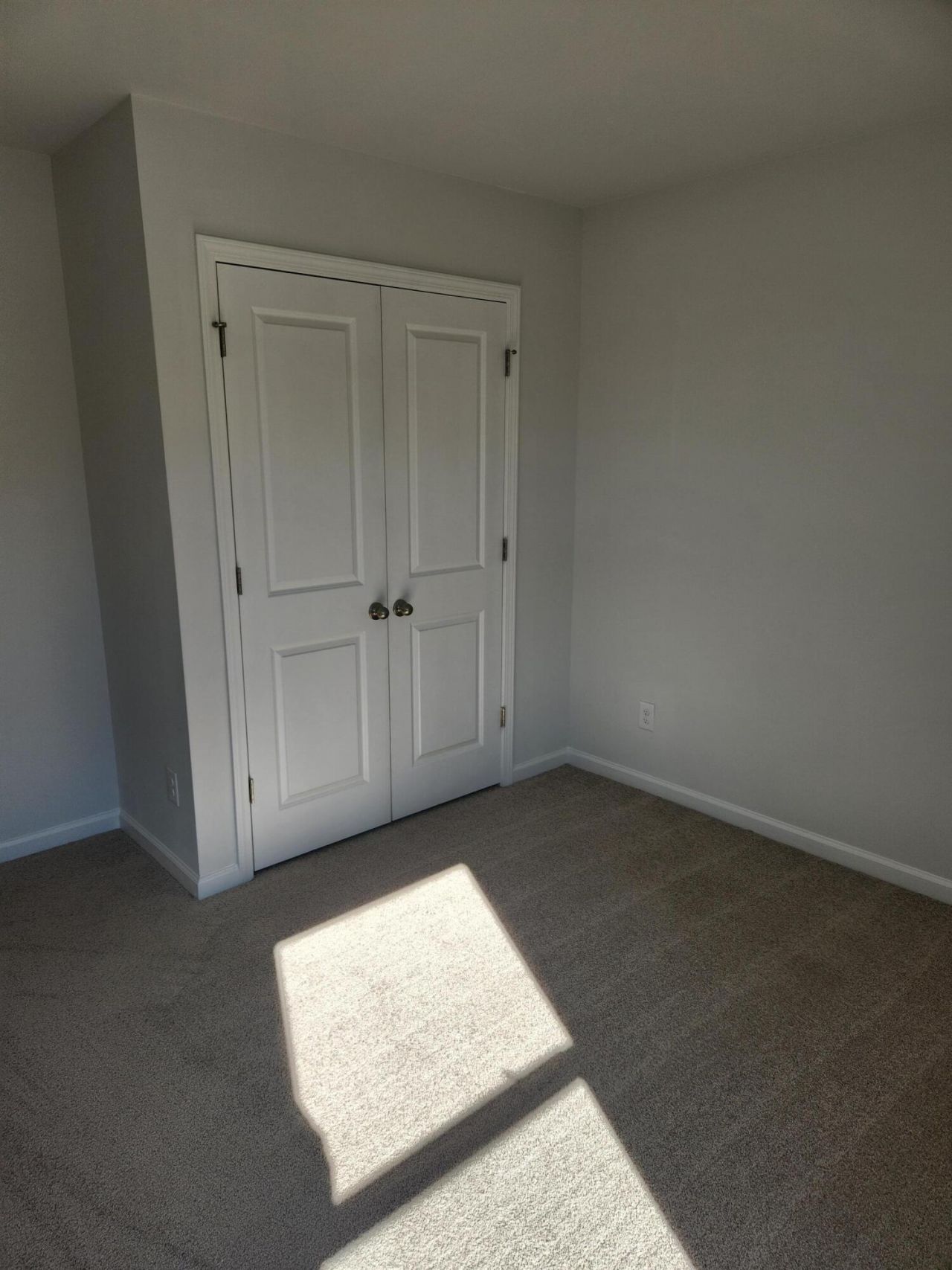 2192 Macallan Boulevard Photo 7