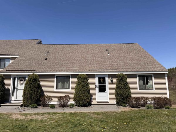 20 Pendleton Lane, Londonderry, NH 03053