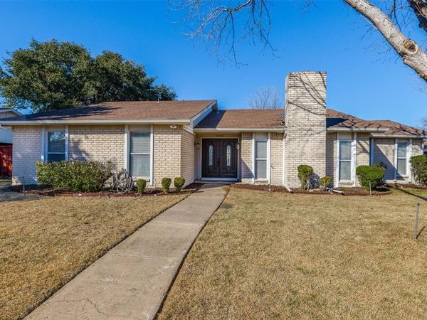 1507 Auburn Drive, Richardson, TX 75081
