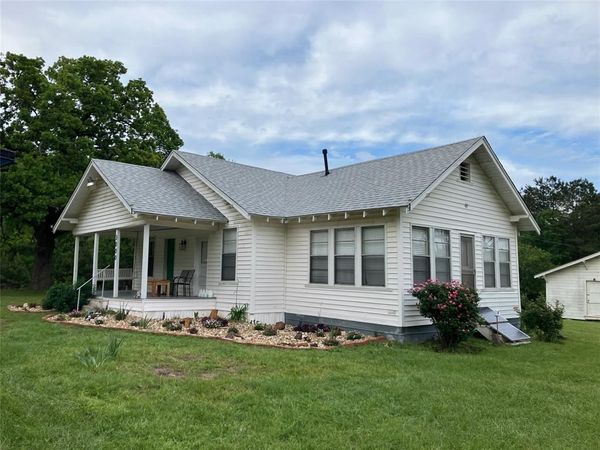 3000 County Road 1708 , Jacksonville, TX 75766