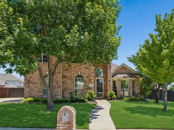 7302 Hawk Lane, Sachse, TX 75048