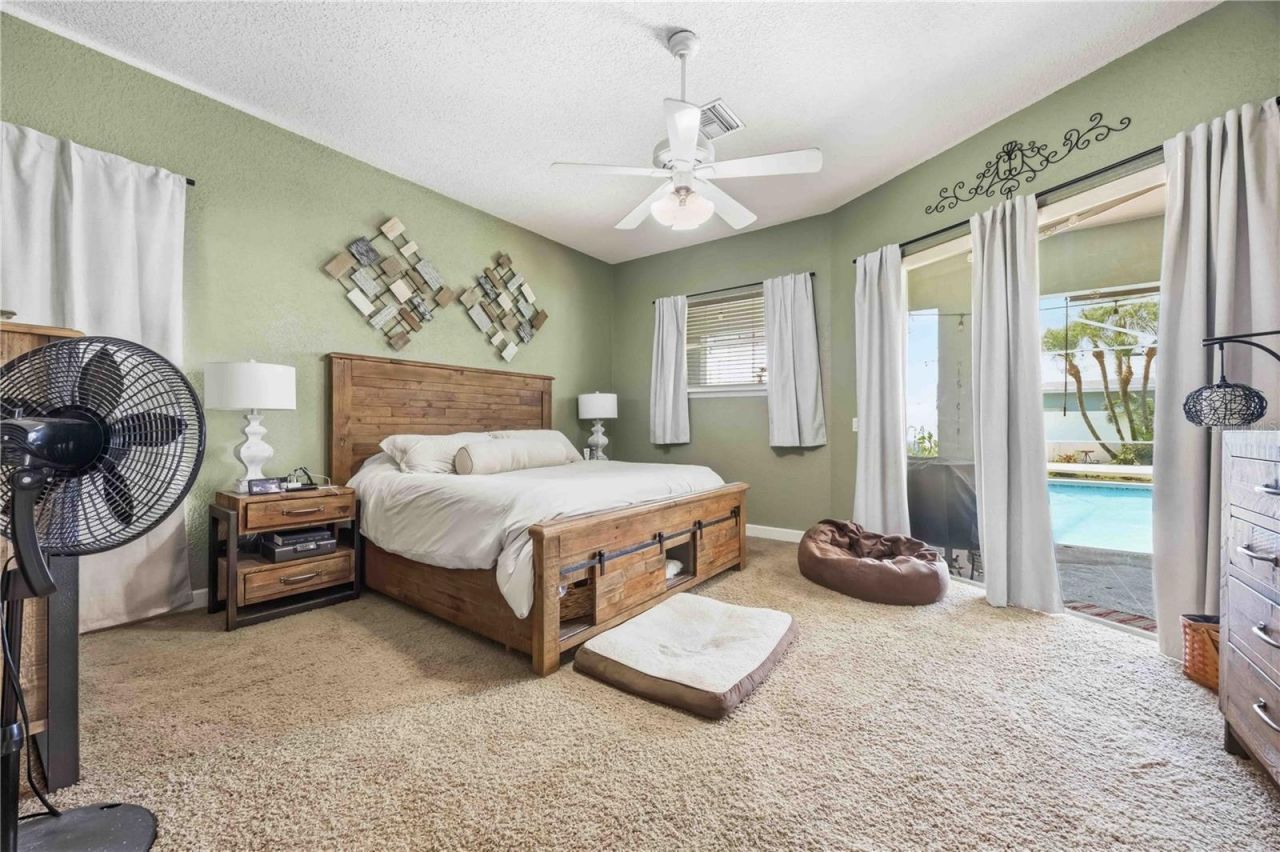 355 Ruby Lake Loop, Winter Haven, FL 33884 Photo