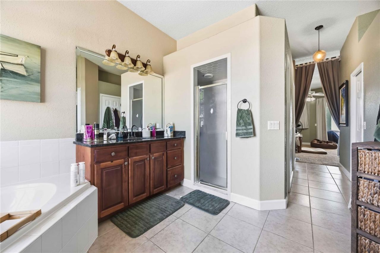355 Ruby Lake Loop, Winter Haven, FL 33884 Photo