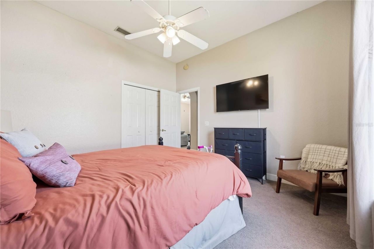 355 Ruby Lake Loop, Winter Haven, FL 33884 Photo