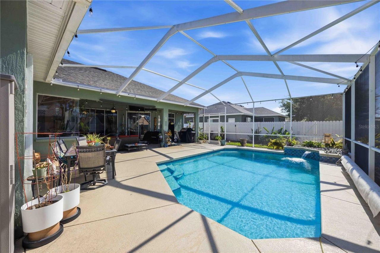 355 Ruby Lake Loop, Winter Haven, FL 33884 Photo