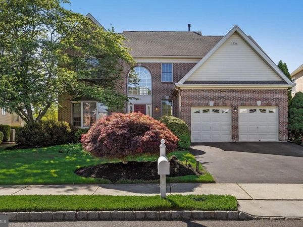 410 LAUREL CREEK BOULEVARD, MOORESTOWN, NJ 08057