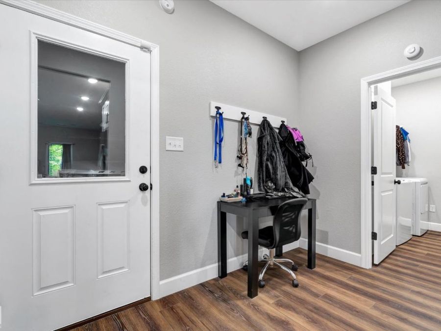 Property Image 28