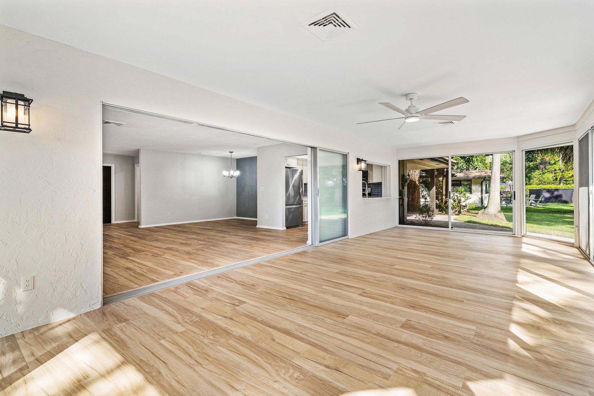 433 Pine Villa Drive, Atlantis, FL 33462 Photo