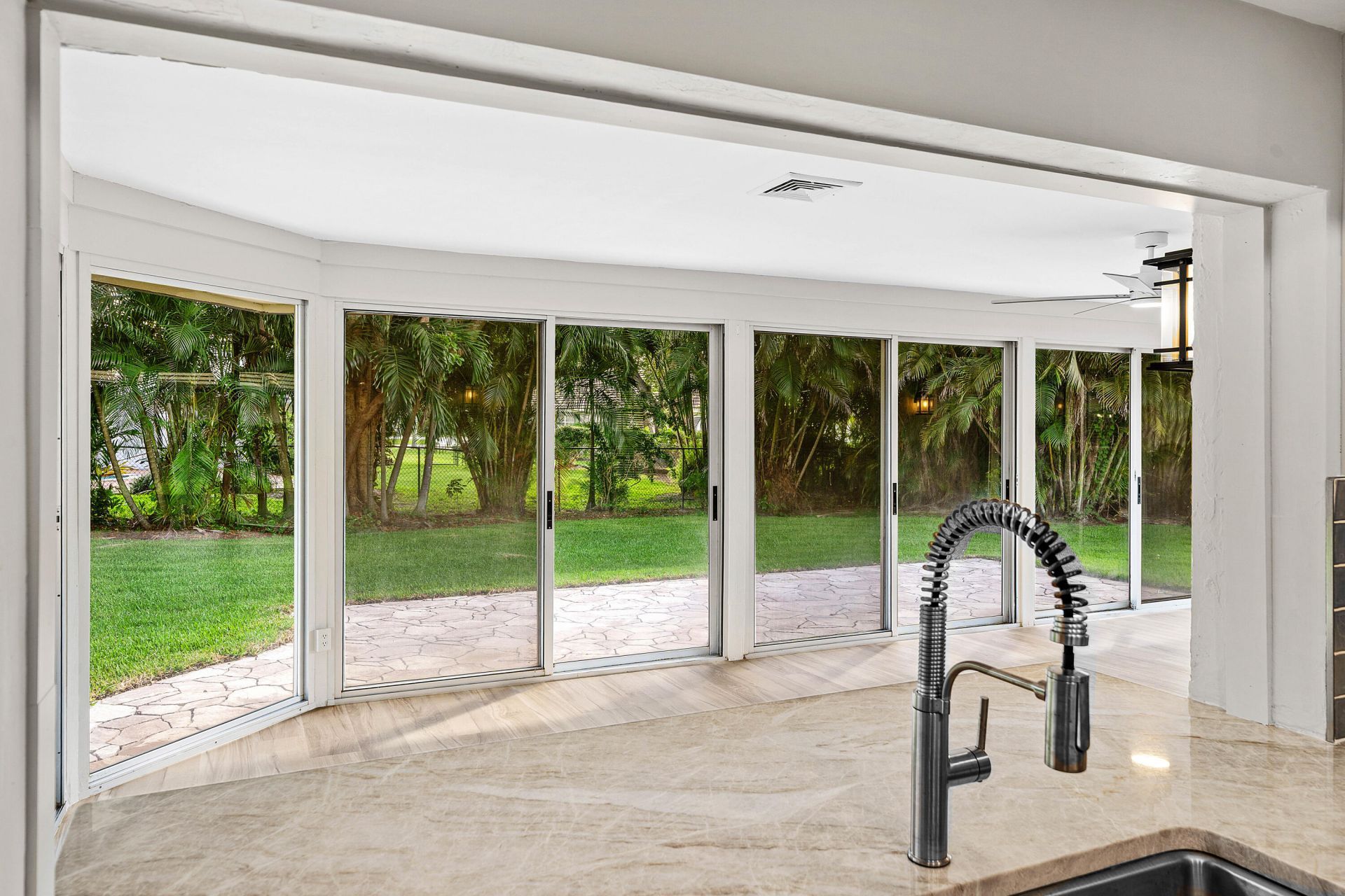 433 Pine Villa Drive, Atlantis, FL 33462 Photo