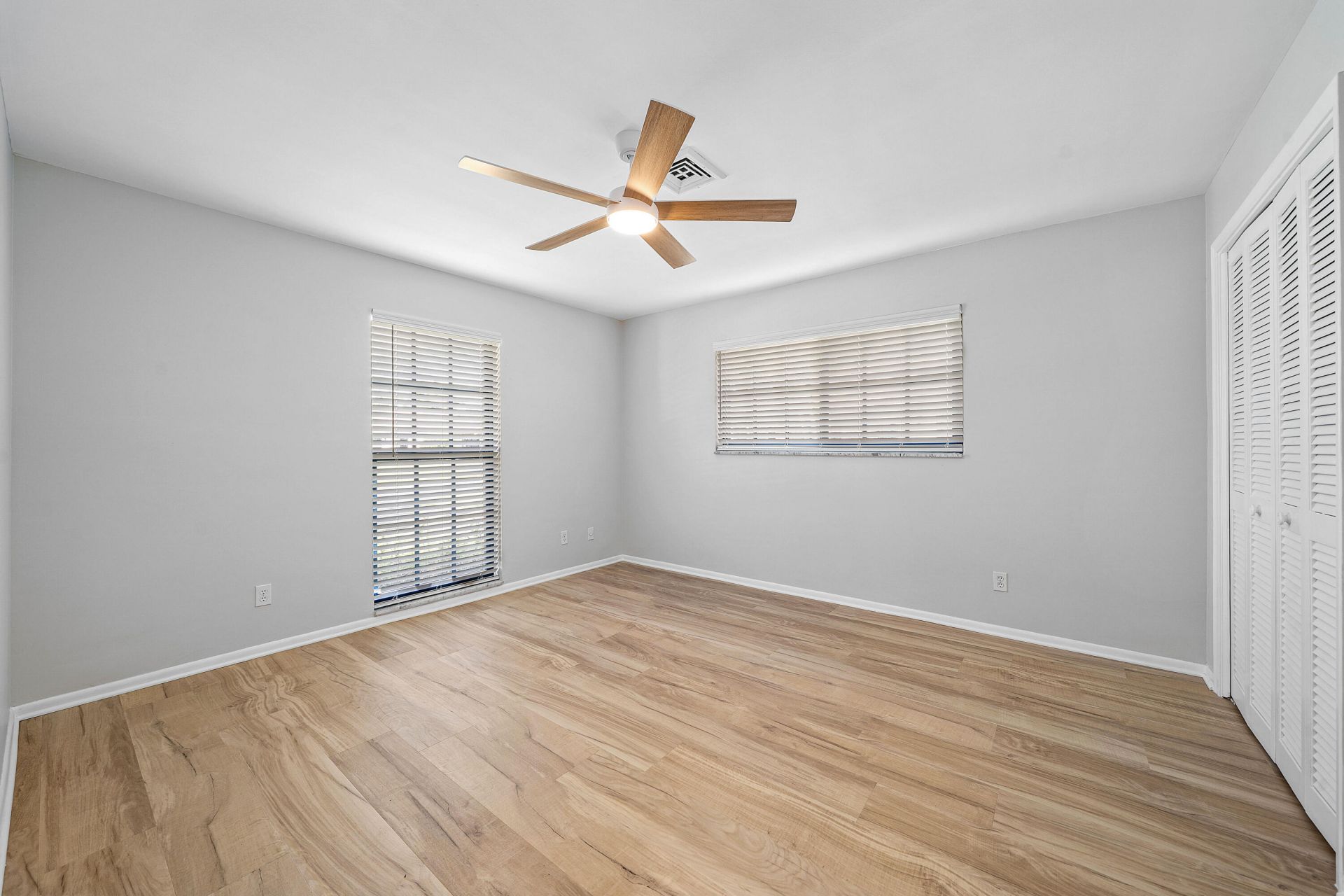 433 Pine Villa Drive, Atlantis, FL 33462 Photo