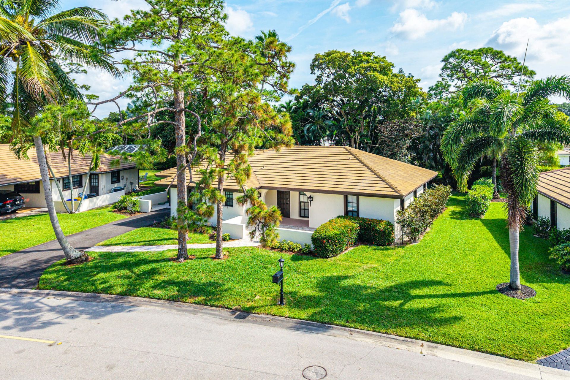 433 Pine Villa Drive, Atlantis, FL 33462 Photo