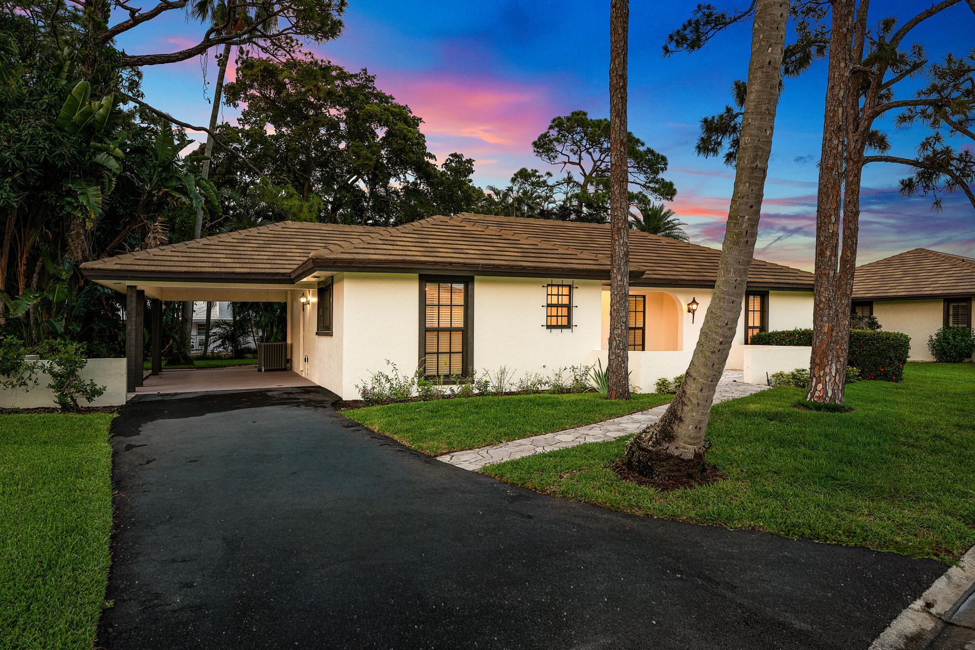 433 Pine Villa Drive, Atlantis, FL 33462 Photo