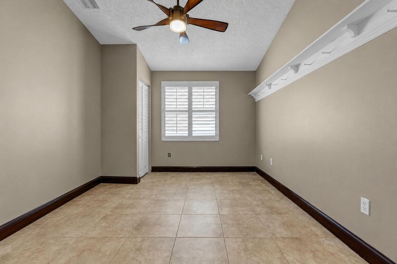 7925 Ambleside Way, Lake Worth, FL 33467 Photo