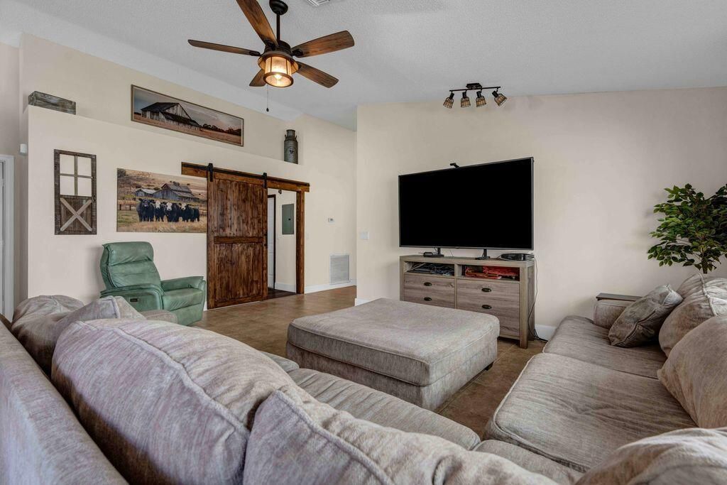 7925 Ambleside Way, Lake Worth, FL 33467 Photo