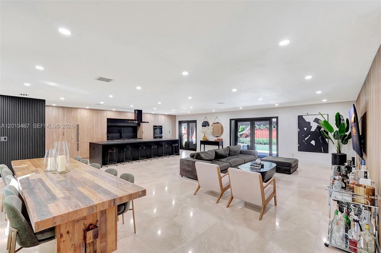 7711 Miami View Dr , North Bay Village, FL 33141 Photo