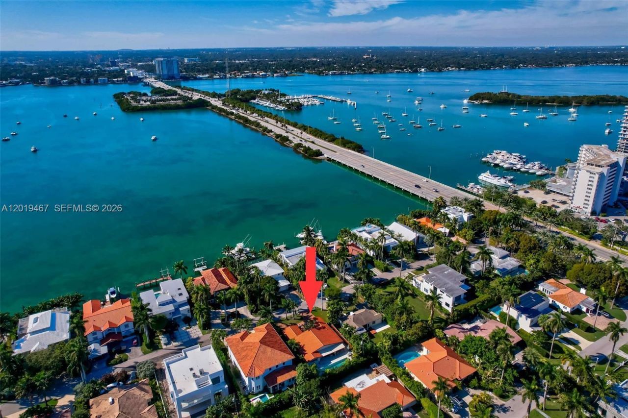 7711 Miami View Dr , North Bay Village, FL 33141 Photo