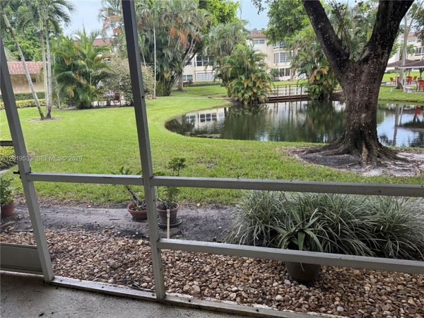 5131 W Oakland Park Blvd, Unit 106, Lauderdale Lakes, FL 33313