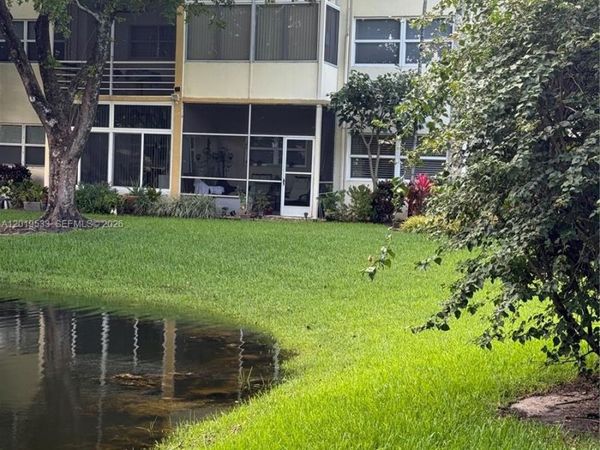 5131 W Oakland Park Blvd, Unit 106, Lauderdale Lakes, FL 33313