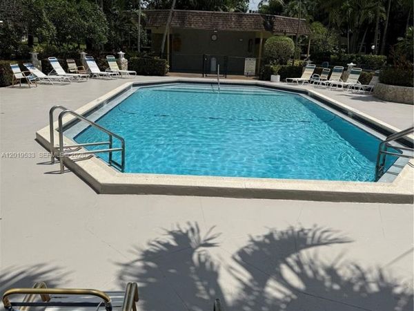 5131 W Oakland Park Blvd, Unit 106, Lauderdale Lakes, FL 33313