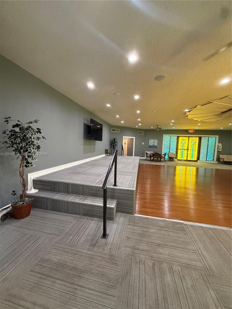 5131 W Oakland Park Blvd, Unit 106, Lauderdale Lakes, FL 33313 Photo